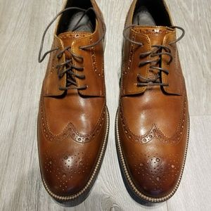 Cole Haan wing tip oxfords